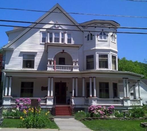 Victorian Charm Inn Towanda Bagian luar foto