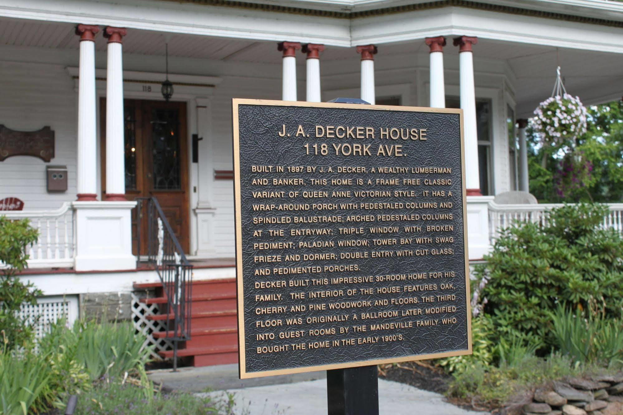 Victorian Charm Inn Towanda Bagian luar foto